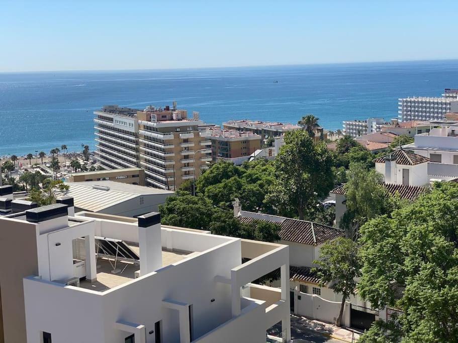 Precioso Apartamento Con Piscina Torremolinos Exterior photo