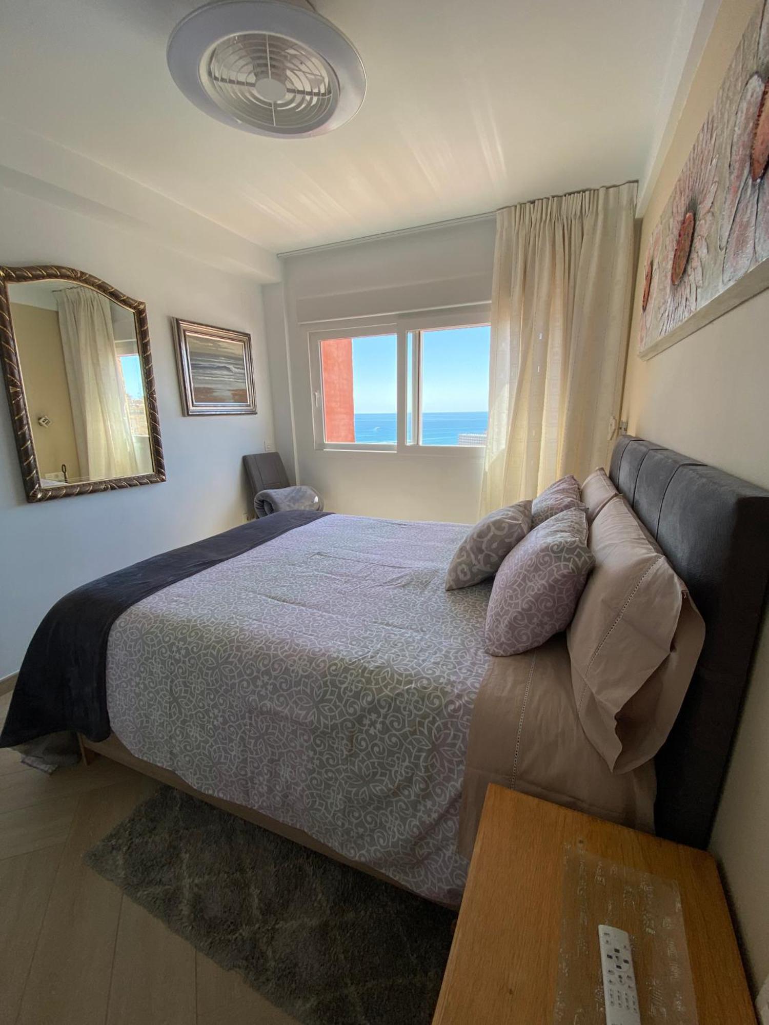 Precioso Apartamento Con Piscina Torremolinos Exterior photo